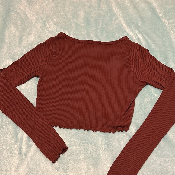 A Brown button up cropped top - Picture 5 of 5